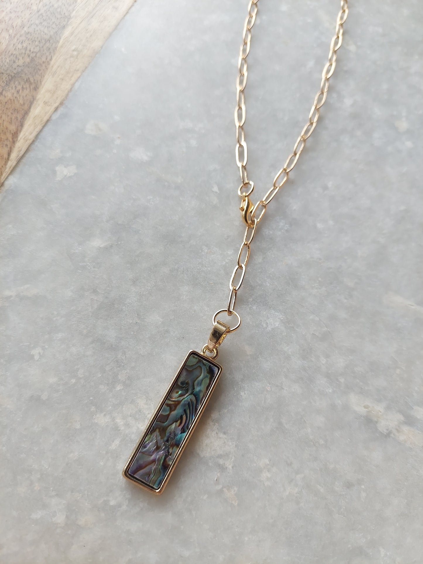 Adjustable Choker - Abalone Pendant
