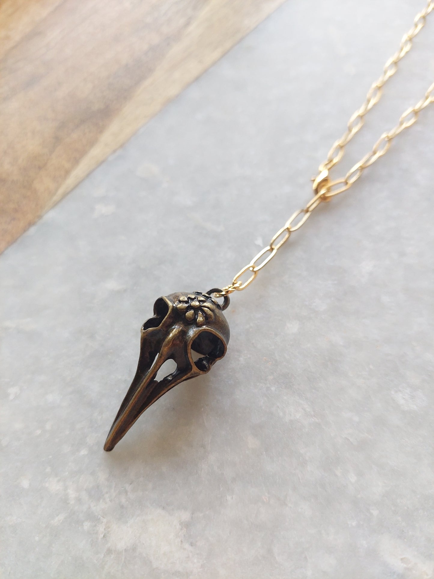 Adjustable Choker - Raven Skull