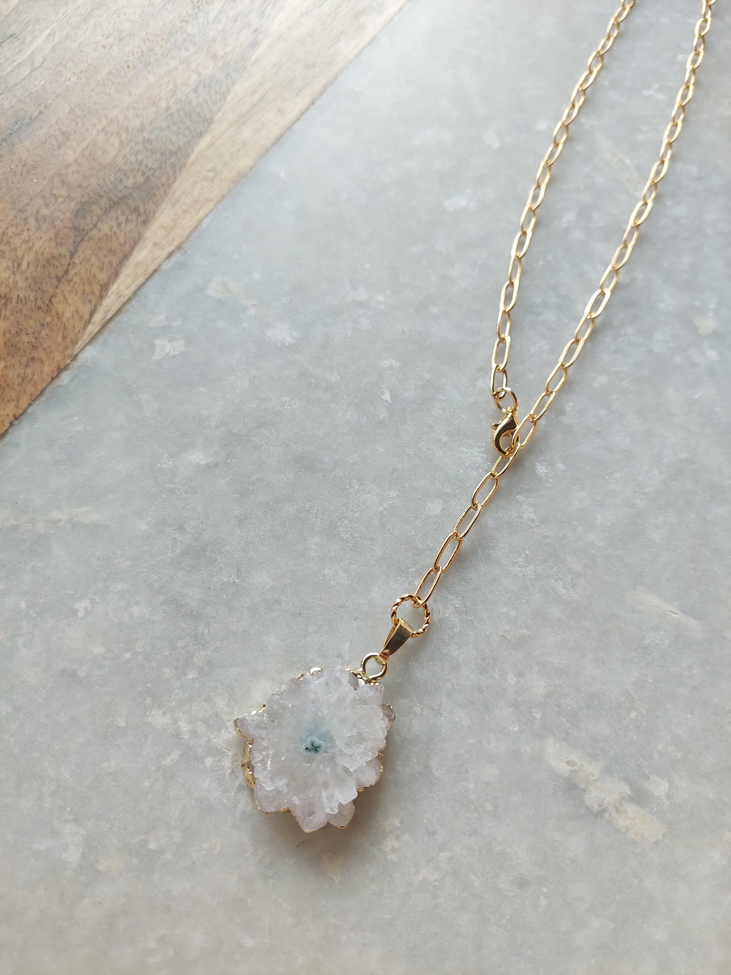 Adjustable Choker - Quartz