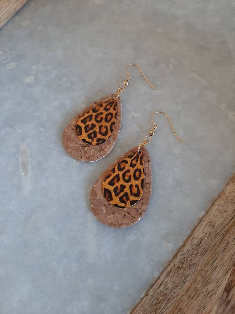 Cork Earrings, Leopard Earrings, Cork Pendant Earrings, Leopard Jewelry, Cork Jewelry, Teardrop Earrings, Dangle Earrings, Drop Earrings