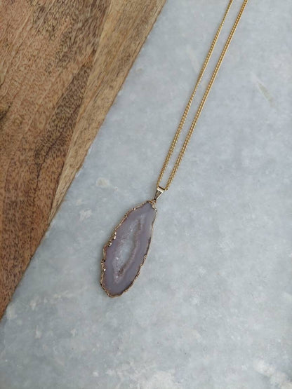 Agate Pendant Necklace, Agate Jewelry, Agate Druzy, Crystal Necklace, Gifts for Her, Semi Precious Jewelry, Gold Jewelry, Agate Fashion