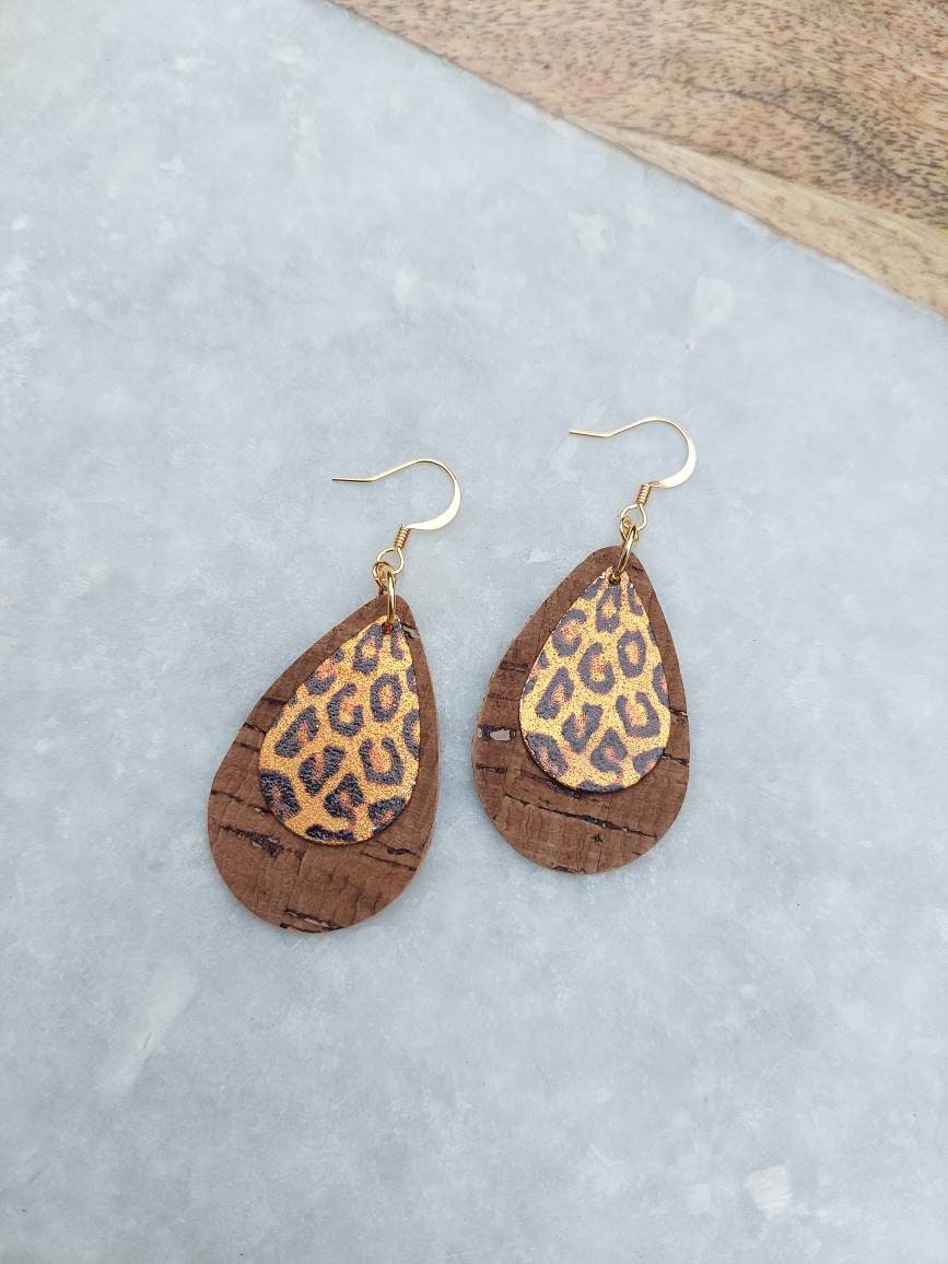 Cork Earrings, Leopard Earrings, Cork Pendant Earrings, Leopard Jewelry, Cork Jewelry, Teardrop Earrings, Dangle Earrings, Drop Earrings