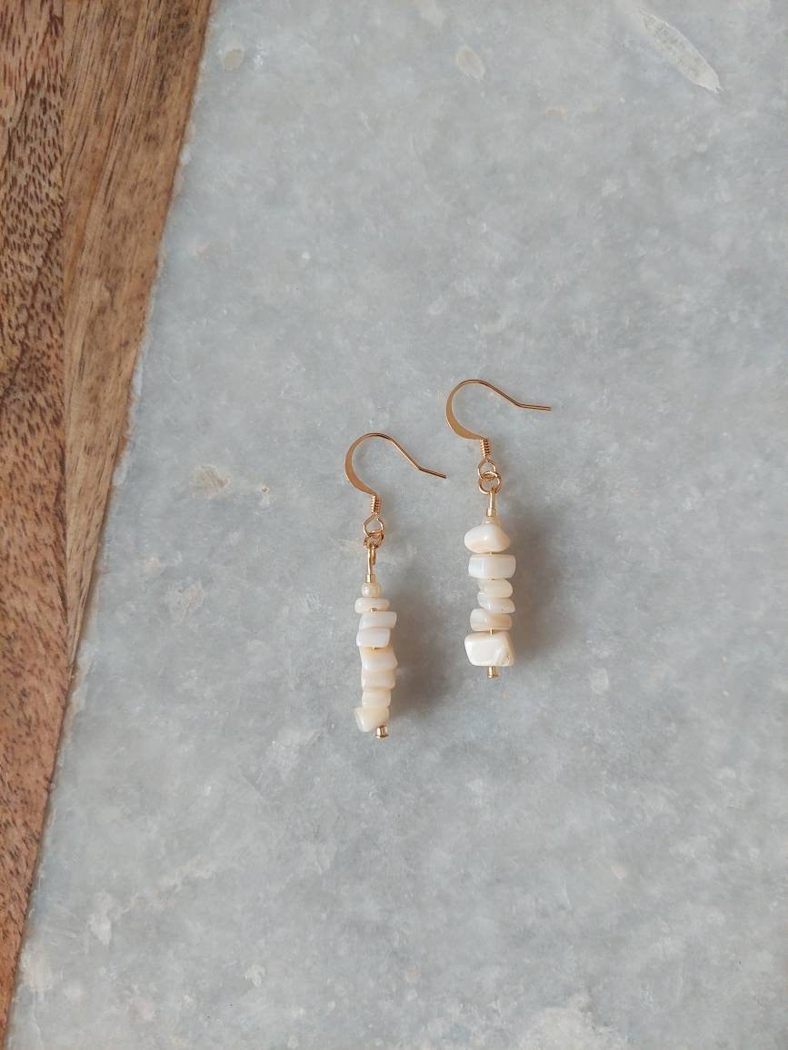 Mother of Pearl Earrings, Mother of Pearl Jewelry, Day Earrings, Date Night Jewelry, Rock Earrings, Geode Earrings, Funky Earrings