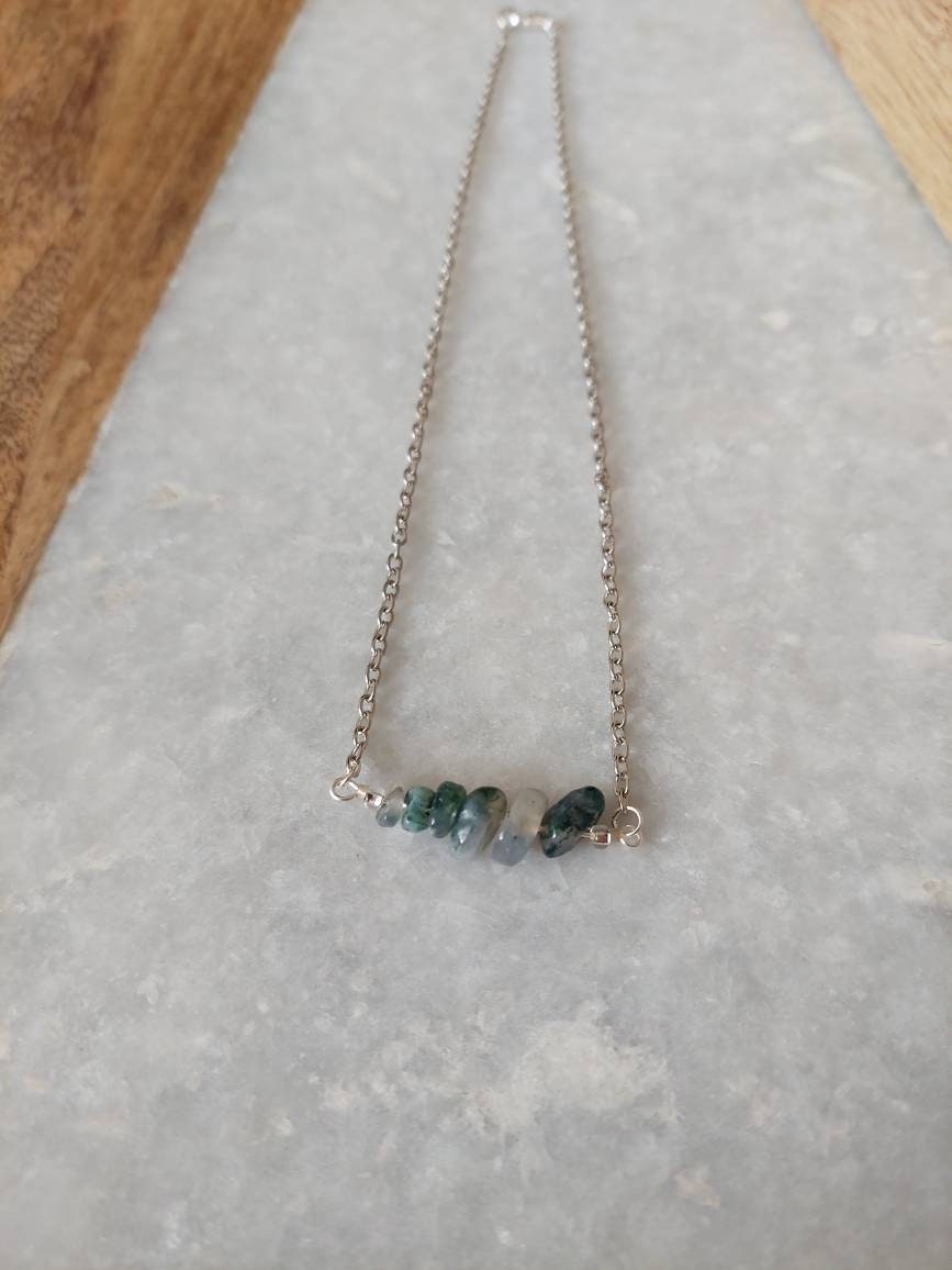 Moss Agate Necklace, Agate Necklace, Agate Jewelry, Moss Agate Jewelry, Bar Necklace, Crystal Necklace, Green Necklace, Stone Necklace