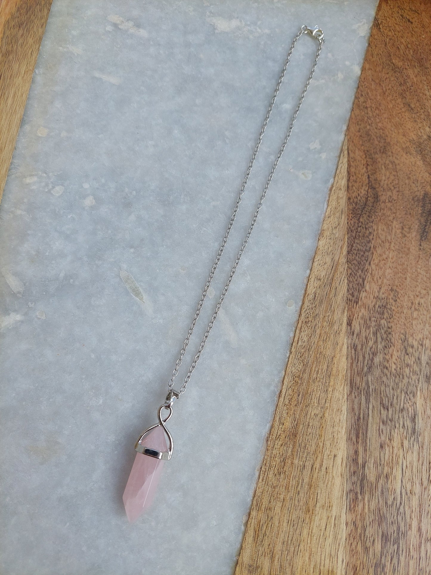 Rose Quartz Necklace, Rose Quartz Jewelry, Quartz Jewelry, Quartz Pendant, Silver Necklace, Silver Jewelry, Polished Quartz