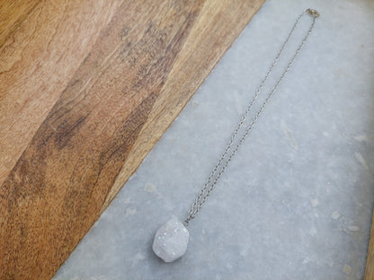 Crystal Quartz Necklace, Quartz Necklace, Druzy Quartz, Gifts for a Friend, Stone Necklace, Sparkling Quartz Necklace, Silver Necklace