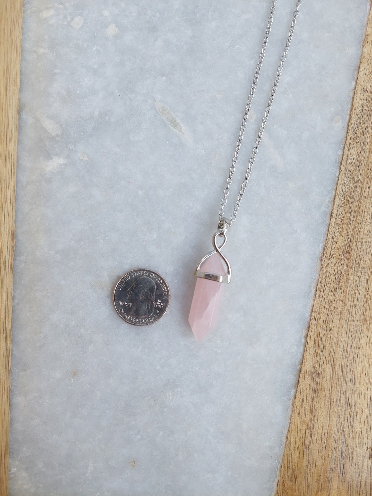 Rose Quartz Necklace, Rose Quartz Jewelry, Quartz Jewelry, Quartz Pendant, Silver Necklace, Silver Jewelry, Polished Quartz