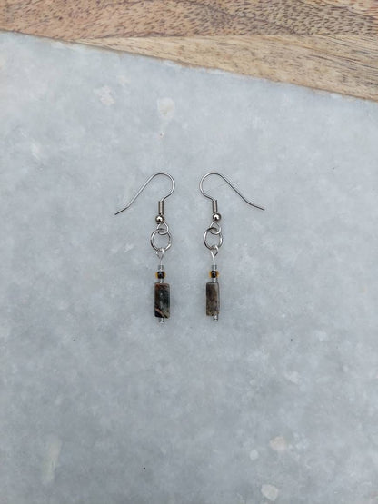 Lodolite Earrings, Quartz Earrings, Lodolite Quartz, Work From Home Earrings, Simple Jewelry, Dangle Earrings, Gold Earrings, Gold Jewelry